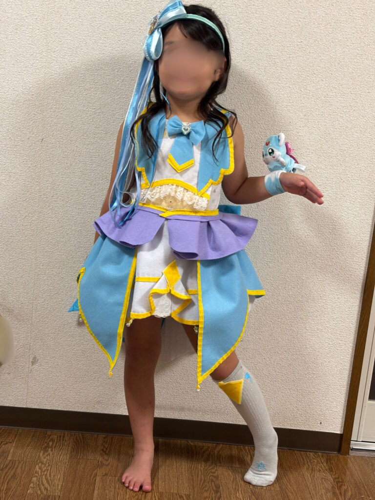 手作りしたキュアエクレール風の衣装